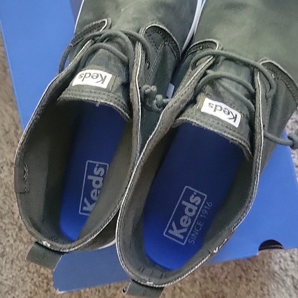 Green Keds Shoes - Picture 2 of 4